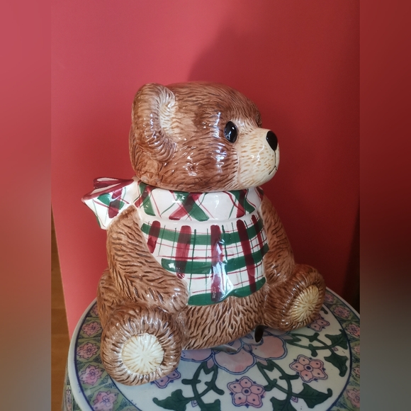 Holiday Treasure Teddy Bear Ceramic Cookie Jar World Bazaar Inc - Picture 5 of 10